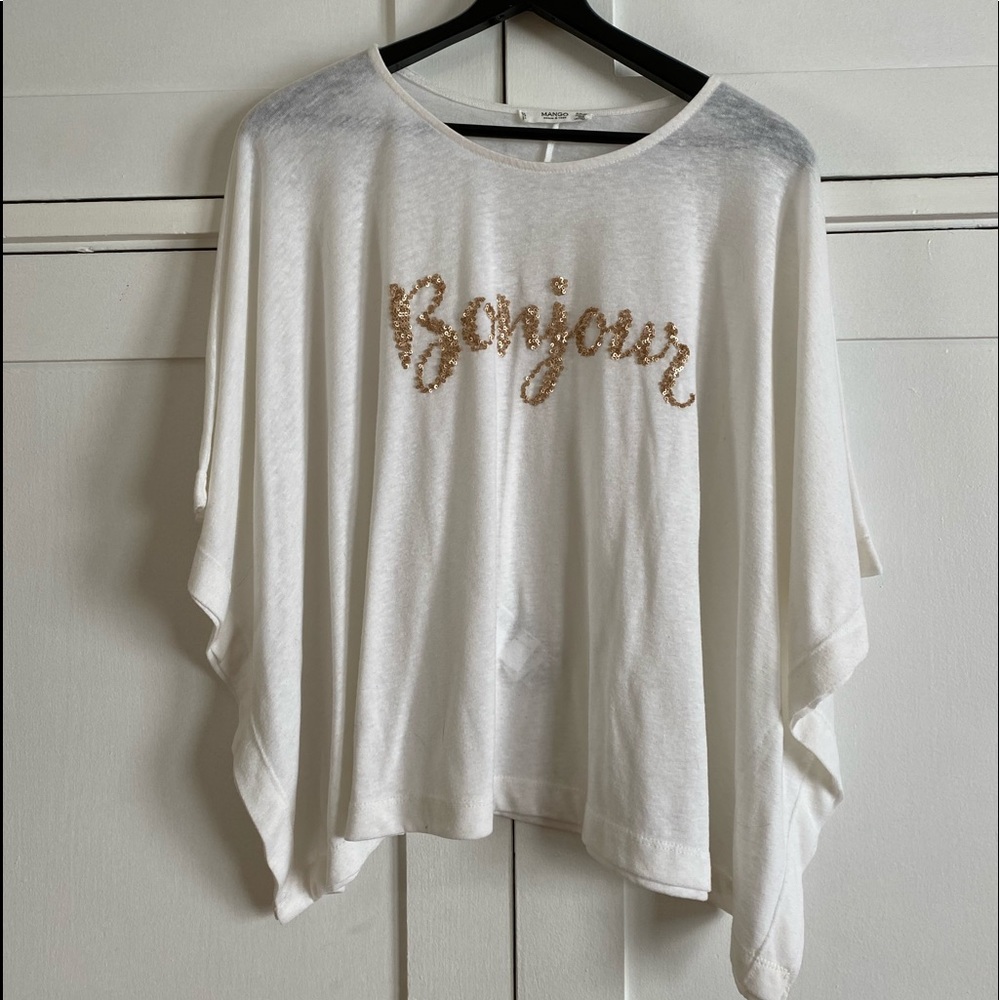 White batwing shirt with yellow sequined Bonjour